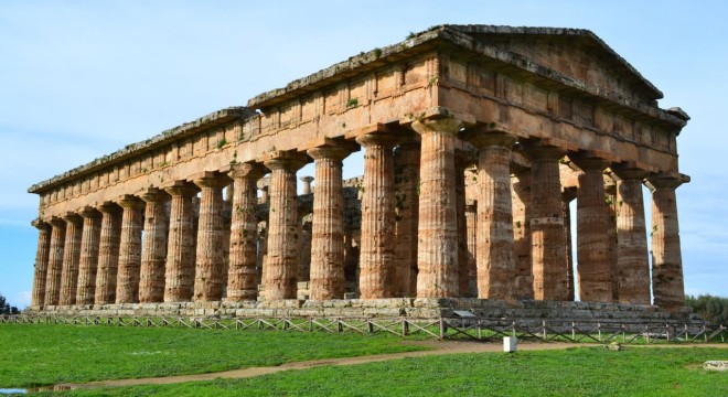 One of the three major temples at the ruins in Paestum.