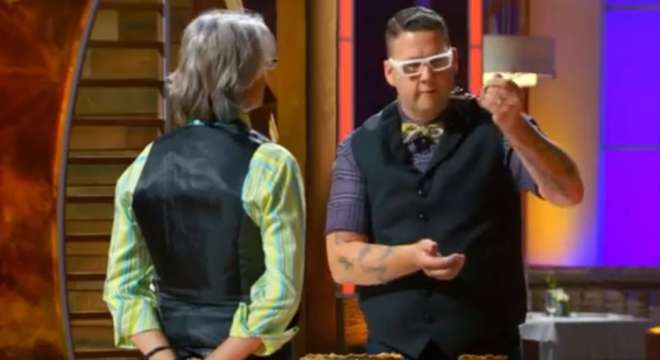 Screencapture from episode three of MasterChef season 5.