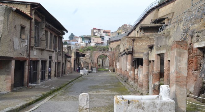 A street you can walk along when you visit the ruins of Herculaneum.